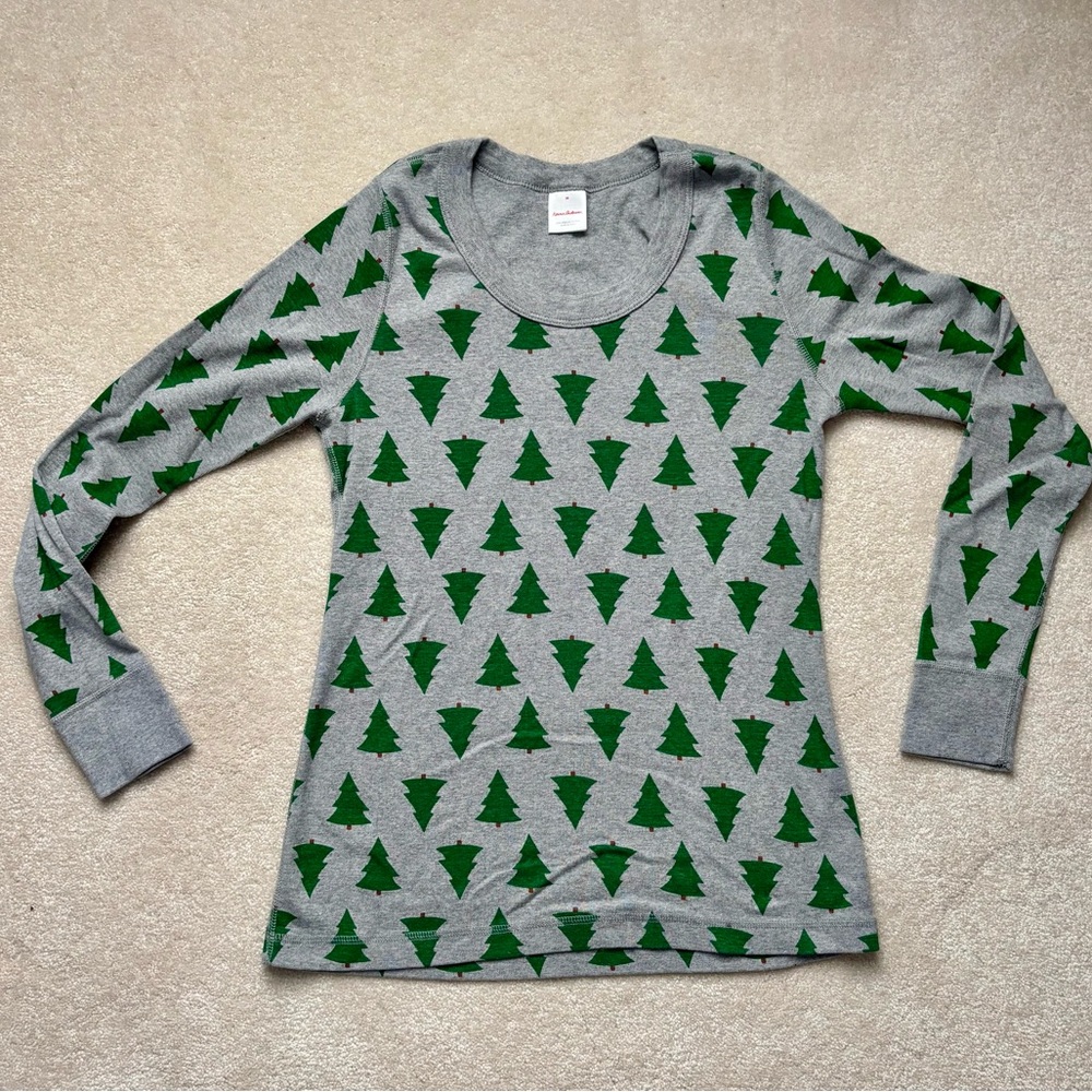 Hanna Andersson Christmas tree Tannenbaum women’s M pajama top (top only)